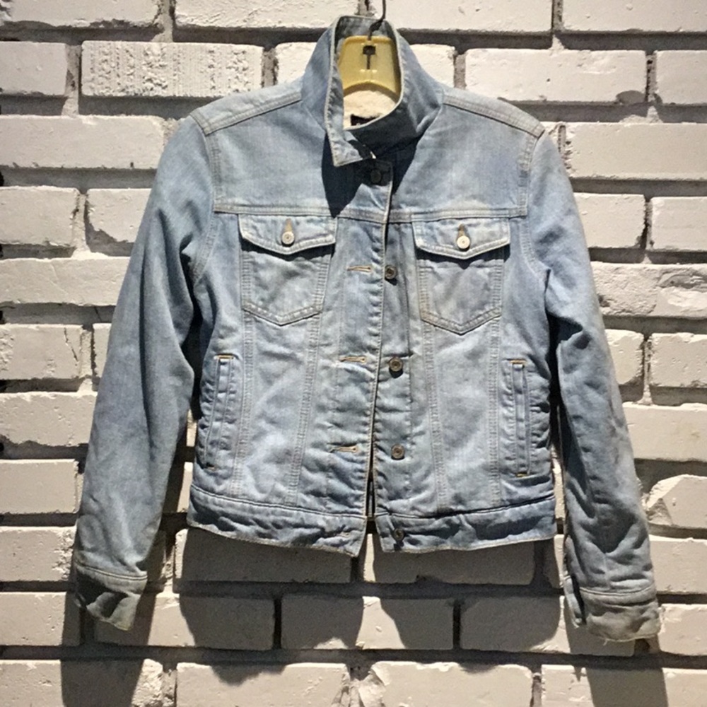 Vintage Gap Kids XXL jean jacket with faux fur lining